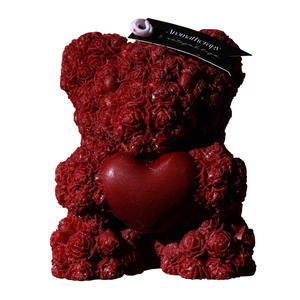 เทียนหอมรูปหมีกุหลาบทำมือจากขี้ผึ้งอุณหภูมิต่ำสีแดง - Product Image 1