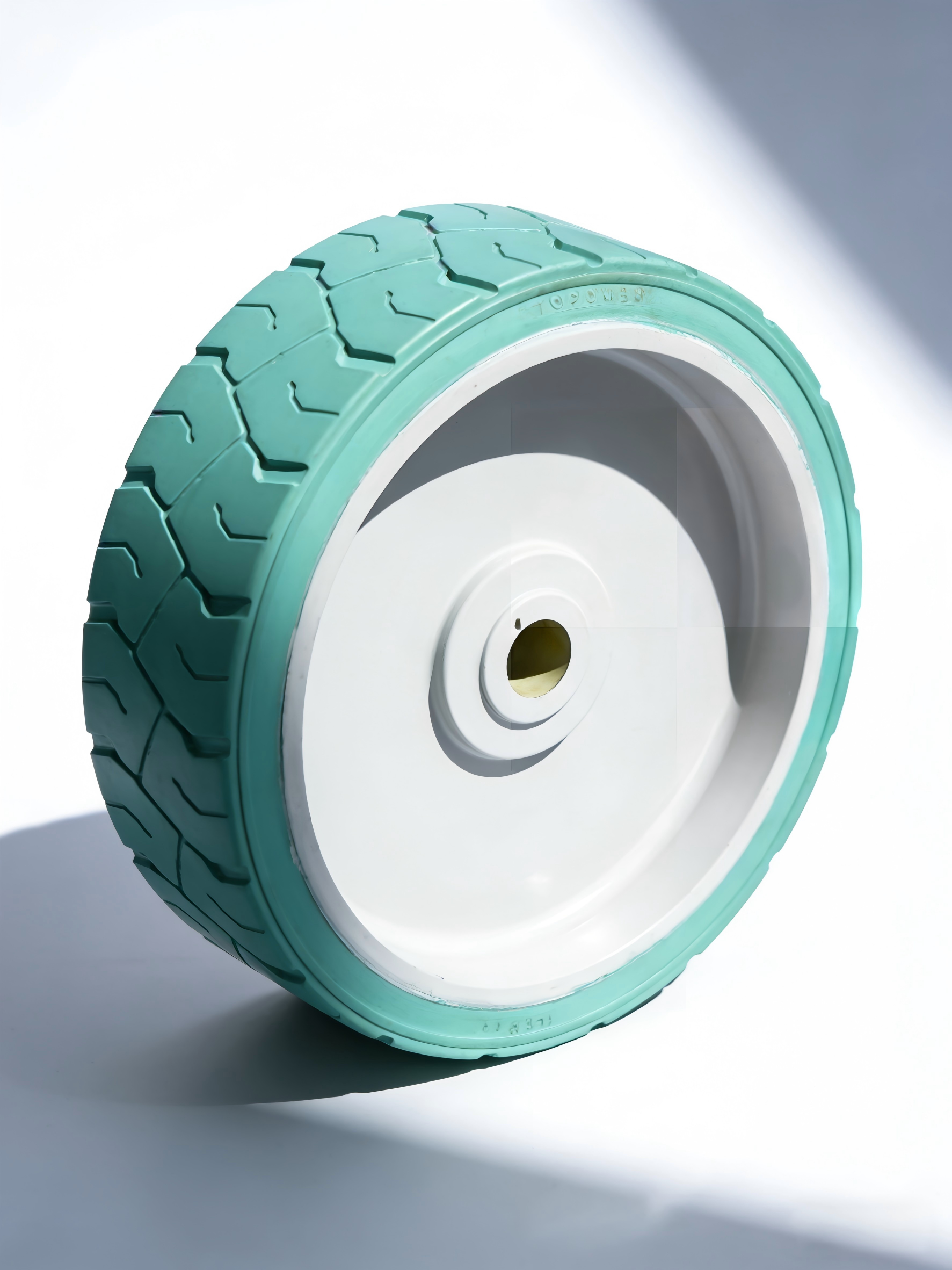 China Solid Press on Tire 15x5 for Scissor Lift Wheel High Load Capacity Industrial Use