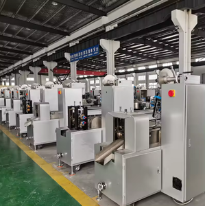 Machine d'emballage automatique horizontale pour sucettes - Product Image 2