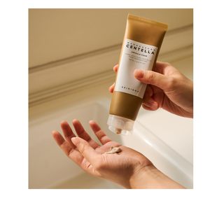 สกิน1004 มาดากัสการ์ เซนเทลล่า แอมพูล โฟม 20 มล. โฟมล้างหน้า มอยเจอร์ไรเซอร์ - Product Image 4