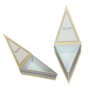 Scatole per Imballaggio di Fragranze, Cartoni per <span class=keywords><strong>Mobili</strong></span>, Scatole <span class=keywords><strong>Regalo</strong></span> in Carta per Matrimoni Indiani, Confezioni a Forma di Cono per Patatine Fritte - Product Image 2