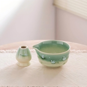 Juego de cuencos <span class=keywords><strong>Matcha</strong></span> de cisne pintados a mano: Kit Chawan de cerámica verde degradado - Product Image 2