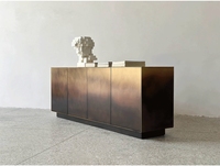 Buffet moderne de luxe léger, design créatif, en laiton et acier inoxydable, dégradé
