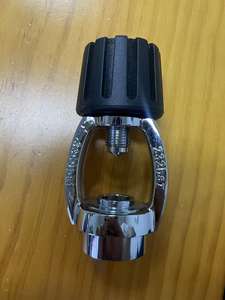 Adaptateur de régulateur de compresseur d'<span class=keywords><strong>air</strong></span> Sinodiving DIN vers Yoke, convertisseur pour plongée, en laiton, 232 bars 3360 psi - Product Image 3