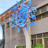 Escultura Cinética RGB Personalizada Senzhao para Exteriores, Molino de Viento Decorativo con Luces LED para Paisajes Urbanos y Jardines