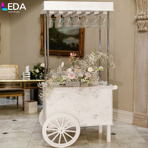 Carrito de Dulces LEDA Moderno y Personalizado para Decoración de Bodas y Fiestas, Carrito Móvil de Acrílico Blanco para Copas de Champán - Product Image 1