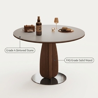 Table à manger ronde contemporaine et écologique avec plateau en pierre frittée et base en bois massif pour usage scolaire et hôtelier