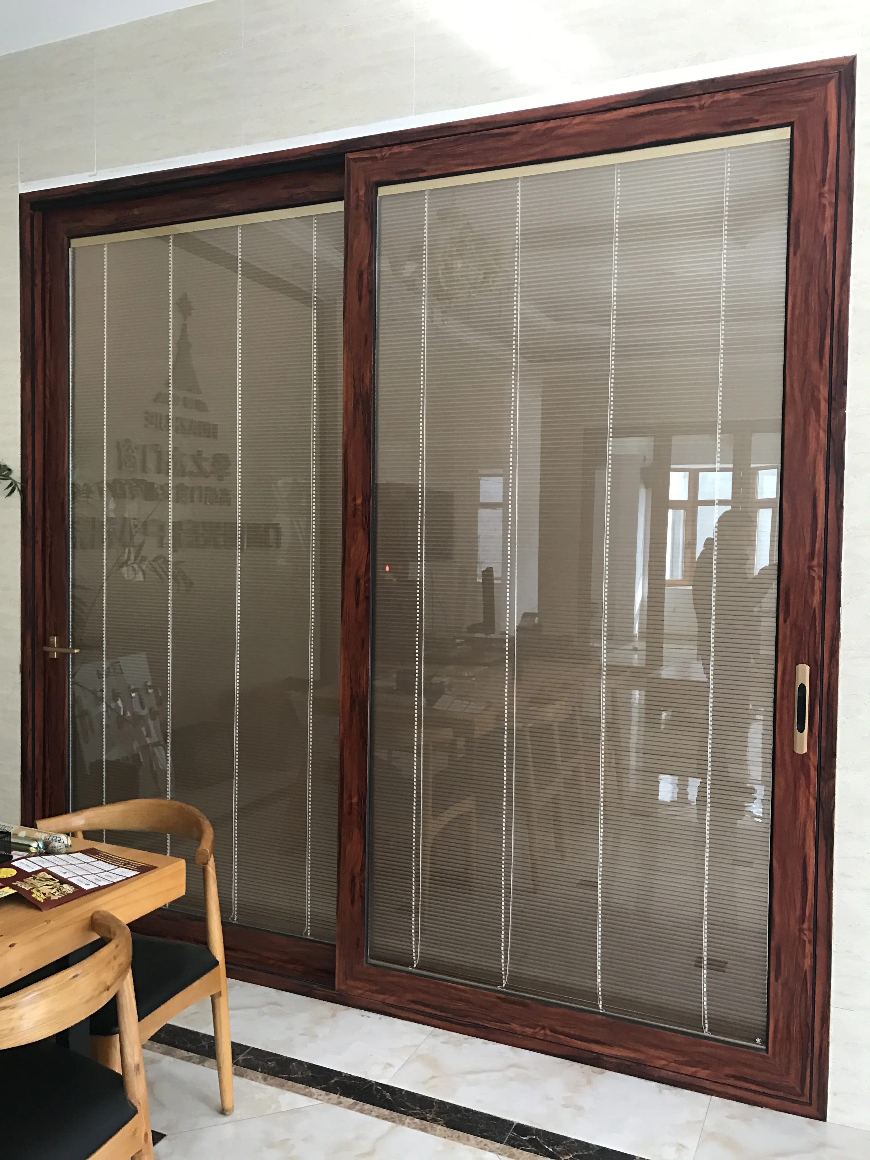 Dış çift kapılar alüminyum güvenlik mesh/cam sürgülü kapılar/sürgülü veranda kapılar avustralya standart as2047