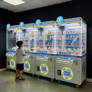 Améliorez le plaisir nocturne des soirées en centre commercial avec des jeux de carnaval qui brillent dans le noir et une machine à peluches lumineuse pour les foules nocturnes. - Product Image 4