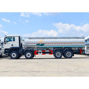 <span class=keywords><strong>Camion</strong></span>-Citerne Sinotruk d'Occasion 20000L Diesel 20CBM, Transport <span class=keywords><strong>de</strong></span> <span class=keywords><strong>Carburant</strong></span> Pétrole, <span class=keywords><strong>Camion</strong></span>-Citerne Howo 6x4 - Product Image 2
