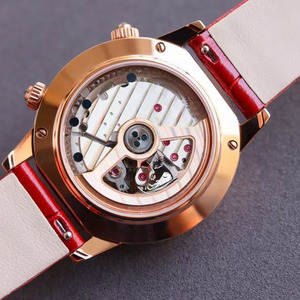 Reloj Mecánico de Lujo para Parejas, Diseño Elegante, Patrón Rojo con Incrustaciones de Diamantes y Moissanita - Product Image 3