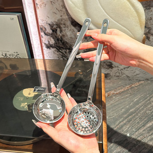 Louche à soupe en acier inoxydable 304, avec passoire, manche long, épaissie et profonde, multi-usages pour la cuisine et les plats chauds - Product Image 3
