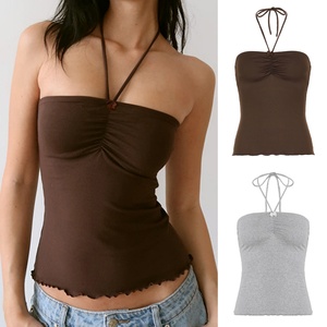 Top corto fruncido con cuello halter para mujer, camisola ajustada con dobladillo festoneado para atuendos Y2K y de verano - Product Image 1