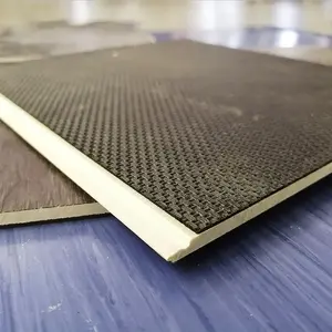 100% Matériau vierge imperméable résistant au feu piso vinilico 6mm 4mm d'épaisseur Revêtement de sol en vinyle Spc à usage intérieur
