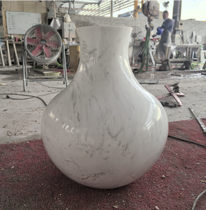 Modern Indian Handmade Aluminium Cast <b>Tabletop</b> Vase White Powder Coated With Gold for Office Decor F03 <b>Tabletop</b> Metal Vase F03 - Product Image 3