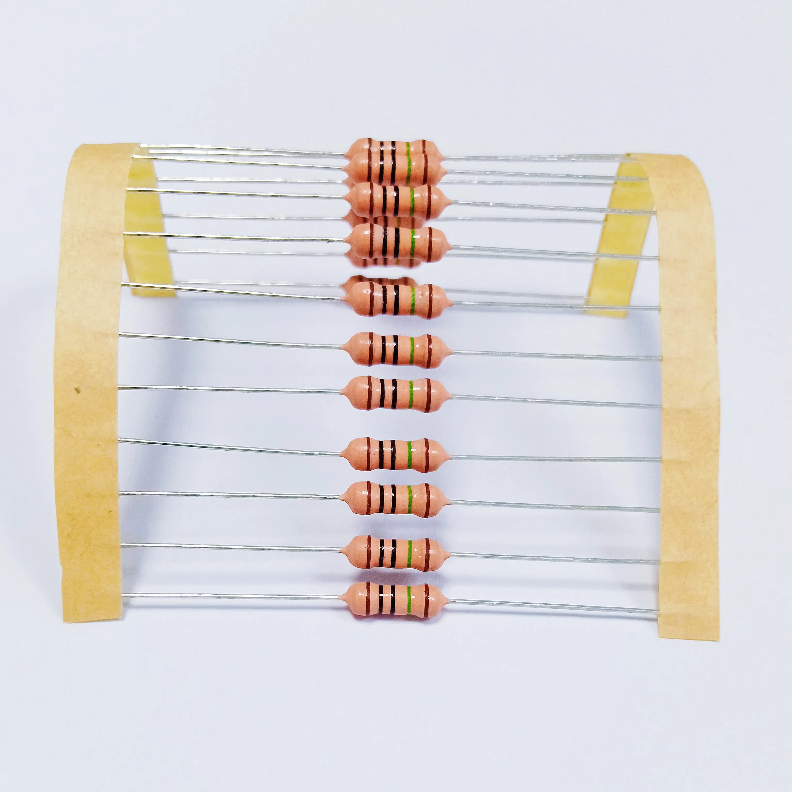 A alta tensão 1/2WS metal o resistor axial do esmalte leva através do furo fixou os resistores 1/4W
