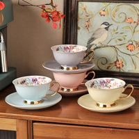 Tasse à café et assiette vintage de style anglais de 180ml, tasse en céramique de grande valeur, tasse à thé rétro de l'après-midi exquise haut de gamme