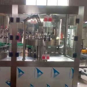 เครื่องบรรจุไวน์อัตโนมัติ Yunqingtech พร้อมเครื่องล้างขวดและเครื่องปิดฝาแบบสาม-in-หนึ่ง - Product Image 2