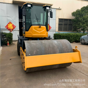 Rodillo Vibratorio de Un Solo Tambor Changchai de 6 Toneladas, 30 kN de Fuerza Excitante, Equipo de Compactación de Carreteras de Alta Eficiencia - Product Image 3
