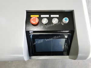 Machine de soudage, découpe et nettoyage laser 5-en-1 LaserMen-5-in-1 double wobble LM-2000 pour l'aérospatiale - Product Image 4