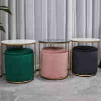 Ensemble de deux pièces Bailey, pouf rond rembourré, table basse en métal vert, pouf en tissu velours, pouf de rangement, table basse en chêne