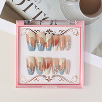 Vente en Gros Faux Ongles Courts en Acrylique Finition Gel UV, Capsules d'Ongles Réutilisables Faites à la Main à Coller