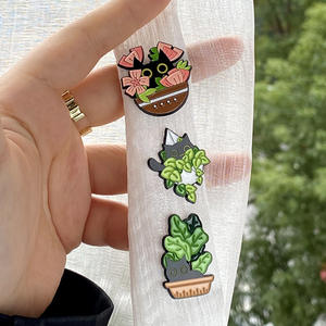 Groothandel Zwarte Kat Broche Groene Plant Leuke Metalen Cartoon Reversspeld Zachte Emaille Pin Tas Accessoires Giettechniek Souvenir - Product Image 5