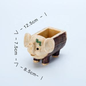 Personnalisé Unique Design Personnalité Créative Beaux Animaux Vintage Piquet En Bois Bureau Ornement De Bureau Jardin Résine Pots De Fleurs - Product Image 6