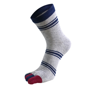 <span class=keywords><strong>Calcetines</strong></span> de punto de algodón de cinco <span class=keywords><strong>dedos</strong></span> con logotipo personalizado atractivo - Product Image 4