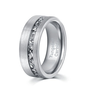 Schwarze Gebürstete Meteorit-Wolframringe für Herren Ehering mit Meteorit-Einlage Modische <span class=keywords><strong>Designs</strong></span> für Verlobungsgeschenk Partygeschenk - Product Image 2
