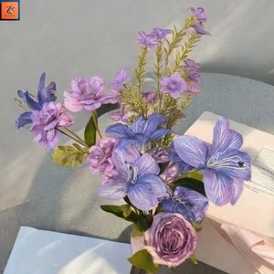 Décorations florales design de salon de luxe français Bouquets chics et fleurs artificielles accessibles Vase Arrangements floraux - Product Image 3