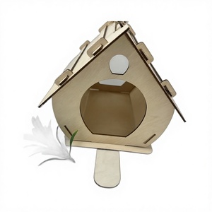 Nichoir écologique en bois de hêtre avec balançoire et mangeoire pour oiseaux, à suspendre au mur, idéal pour la remise des diplômes, Halloween, la villa et le jardin - Product Image 5