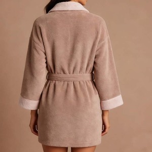 Accappatoi di Lusso Personalizzati con Logo, Qualità Hotel 5 Stelle, Asciugatura Rapida, Morbidi, Romantici, Pigiama Invernale, Bianco Tinta Unita, Taglia 6XL - Product Image 4