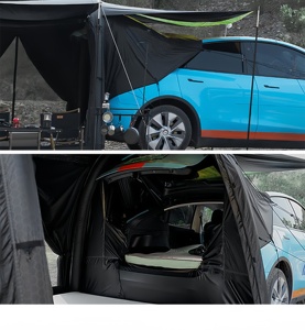 Tente de hayon imperméable avec poches de rangement intégrées et compartiments pour équipement pour un camping organisé avec véhicule - Product Image 4