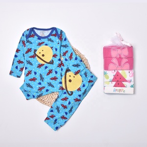Redkite 4 Pezzi di Imballaggio T Pantaloni Camicia <span class=keywords><strong>Neonato</strong></span> Morbido Cotone Vestiti <span class=keywords><strong>Del</strong></span> Bambino Set <span class=keywords><strong>Neonato</strong></span> - Product Image 4