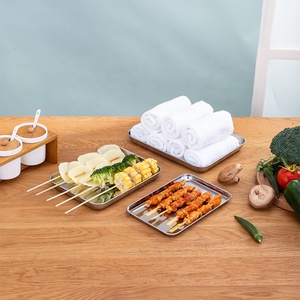 Plateaux de service modernes en acier inoxydable argenté pour pâtisserie, fruits, <span class=keywords><strong>pizza</strong></span> et autres aliments – Idéal pour la présentation et la préparation culinaire - Product Image 2