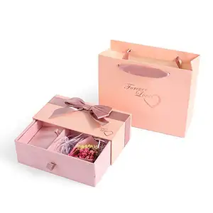 定制小纸纸板戒指抽屉礼品盒包装，用于印有标志的珠宝包装