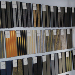 แผ่นผนังตกแต่งภายใน JUANA สำหรับตกแต่งห้องนั่งเล่นและห้องนอน สีทอง - Product Image 5