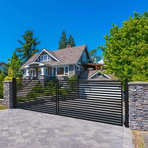 Cancello d'Ingresso a Doppia Anta in Acciaio 18x6 ft, Stile Milano, Griglia in Ferro Battuto Resistente alla Ruggine, Recinzione per Giardino Verniciata a Polvere per Sicurezza Domestica - Product Image 4