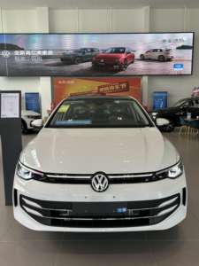 8.5 da Golf 2025 Volkswagens Golf 8.5 opzione completa R-line 300TSI motore 1.5T Full Screen Smart pacchetto estivo sedili riscaldanti - Product Image 4