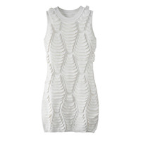 Robe longue élégante blanche et sexy en tricot à fleurs 3D style halter, nouvelle collection 2026, coupe ajustée, très tendance