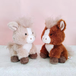 Peluche Poney de Dessin Animé, Coussin Adorable en Forme de Poulain, Animal en Peluche Poney Doux et Mignon, Idéal pour les Cadeaux de Fêtes et la Décoration Intérieure - Product Image 5