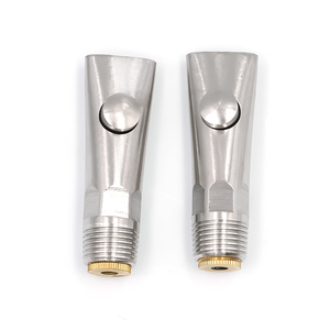 Nuovo Abbeveratoio Automatico per Suinetti a Basso Prezzo, Antispruzzo, in Acciaio Inox con Testa in Rame a Forma di Bocca di Maiale - Product Image 1