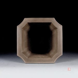 Macetas de Bonsái de Arcilla Morada Yixing Hechas a Mano, Estilo Antiguo de Pino y Ciprés en un Acantilado - Product Image 4