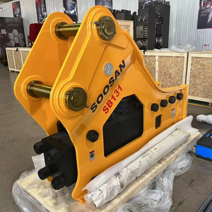 SOOSAN SB131 brise-roche hydraulique de type latéral pouvant être fixé aux excavatrices avec tuyaux ciseaux boîte à outils cylindre d'azote - Product Image 1