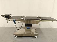 Table d'opération radiolucente orthopédique électrique YGD03 avec C-bras pour bloc opératoire