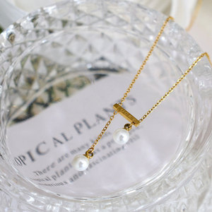Collier pendentif en perles à pompon en acier inoxydable plaqué or 18 carats, résistant à l'eau et inaltérable, avec logo personnalisé pour femme - Product Image 3
