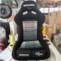 Vente directe usine Siège baquet Bride Low Max en suède, tissu tricoté et fibre de carbone pour simulateur de course, Rouge