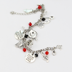 Herald — Bracelet girl pour femmes, bijou de charme, pratique, dans tous les styles, chapeau, parapluie, chaussures, tendance - Product Image 3