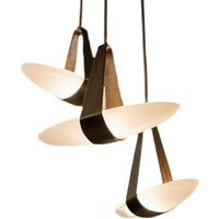 Lampe suspendue nordique de chevet, design ingot en verre et cuir, pour restaurant, bar, style simple, artistique, en forme de bateau, avec ceinture lumineuse